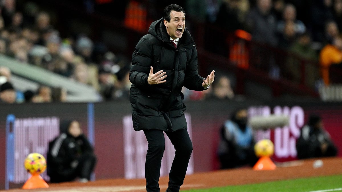Unai Emery during Aston Villa's 2-2 draw with Brighton and Hove Albion.
