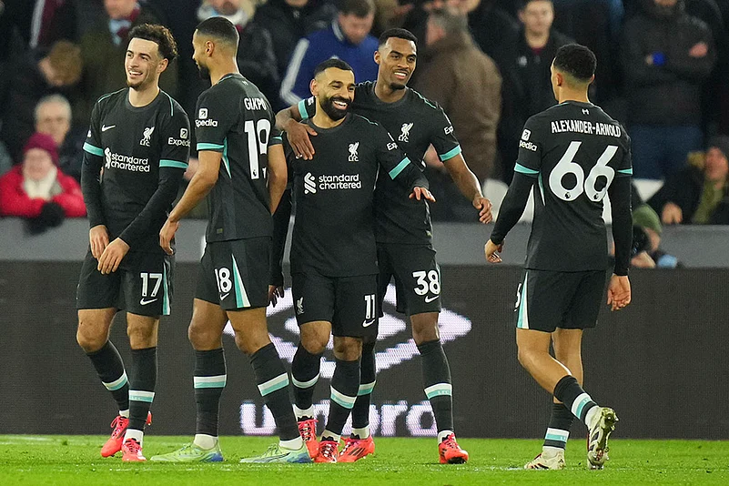 English Premier League soccer match West Ham United vs Liverpool football pics: Mohamed Salah