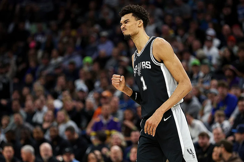 NBA 2024-25 Minnesota Timberwolves Vs San Antonio Spurs Basketball game photos: Victor Wembanyama