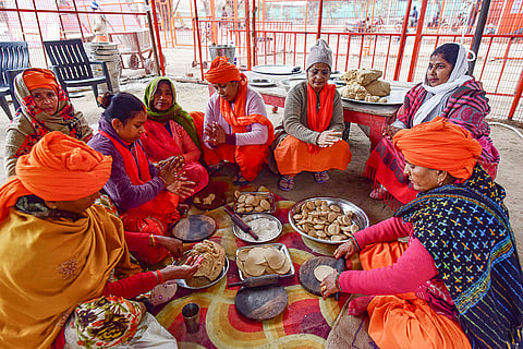 Devotees in Prayagraj ahead of Kumbh Mela