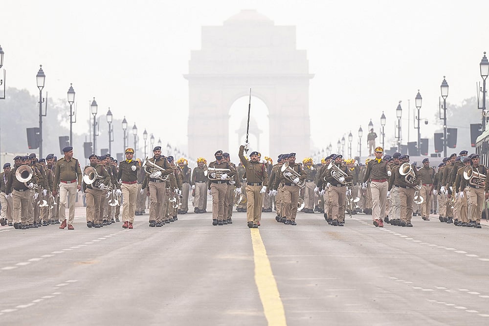 | Photo: PTI/Shahbaz Khan : Republic Day Parade rehearsal in Delhi