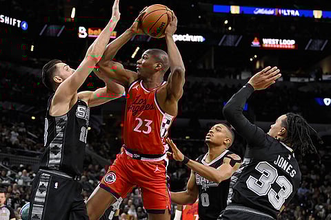 Basketball: Los Angeles Clippers vs San Antonio Spurs