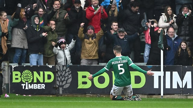 EFL Championship Wrap: Managerless Plymouth Salvage Late Point; QPR, Oxford Snatch Victories