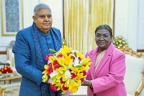 Prez Murmu, VP exchange new year greetings