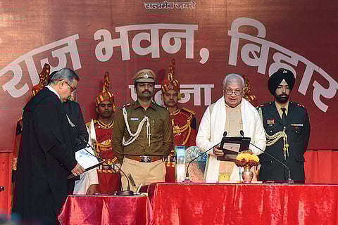 Arif Mohammad Khan takes oath as Bihar Guv