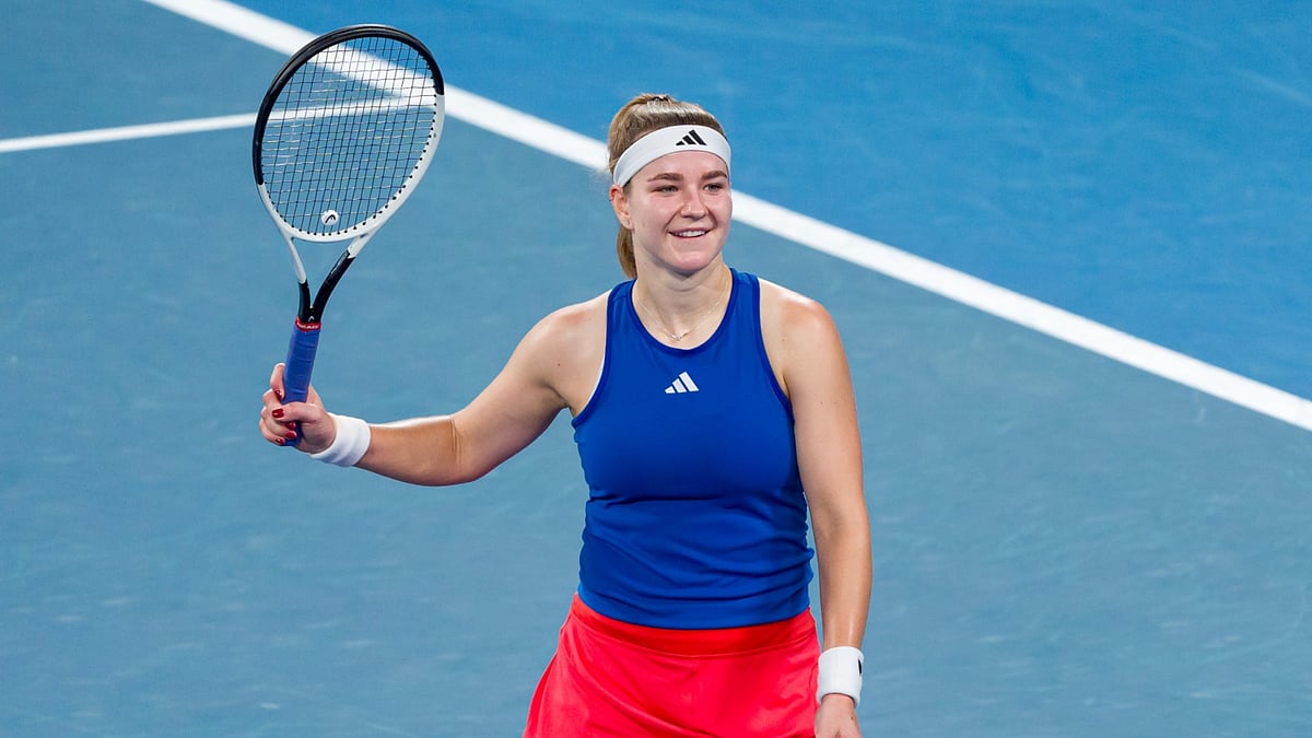 Karolina Muchova propelled Czechia into the last four