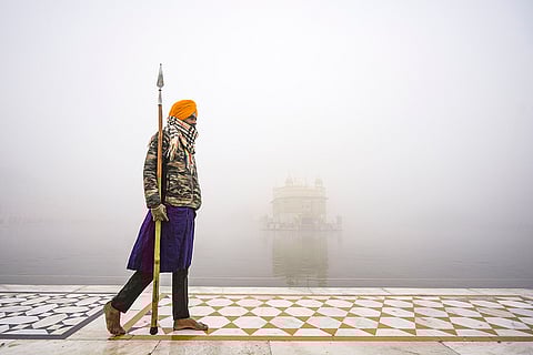 Weather: Fog in Amritsar