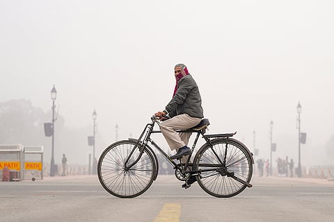 Weather: Fog in Delhi