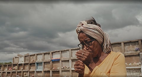 A Still from People Like Us