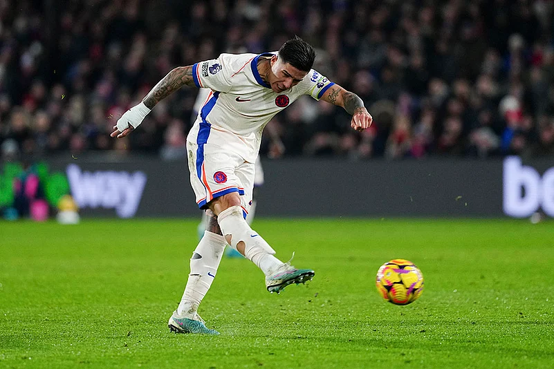 English Premier League soccer match Crystal Palace vs Chelsea photos: Enzo Fernandez