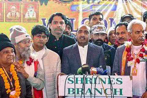 84 Indian Hindus arrive in Pakistan