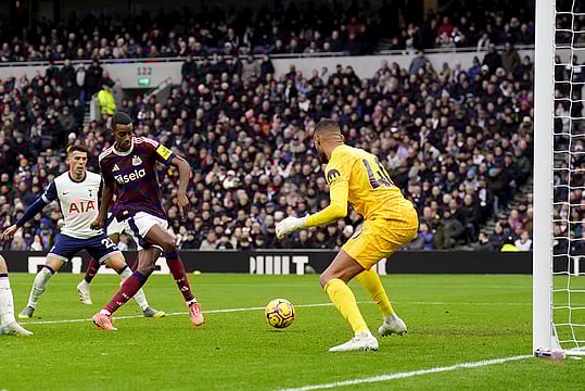 Tottenham 1-2 Newcastle: Isak Scores Again To Hand Spurs Loss