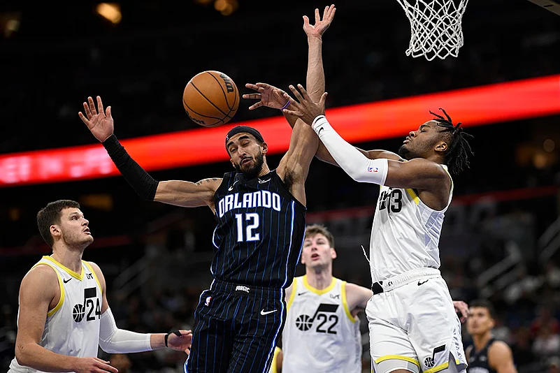 NBA Basketball Utah Jazz vs Orlando Magic pics: Trevelin Queen