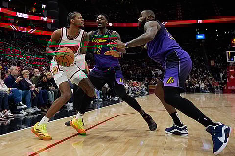 Rockets Lakers Basketball