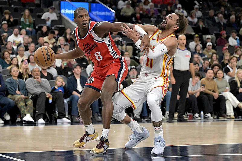 NBA Basketball Atlanta Hawks vs Los Angeles Clippers pics: Kris Dunn