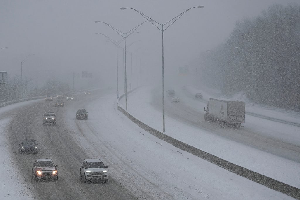 US Winter Storm 6 States Declare Emergency As US Braces For 'Heaviest