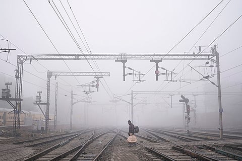 Weather: Fog in Amritsar
