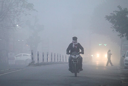 Uttar Pradesh Weather Alert: Cold Wave and Dense Fog Intensify Across State
