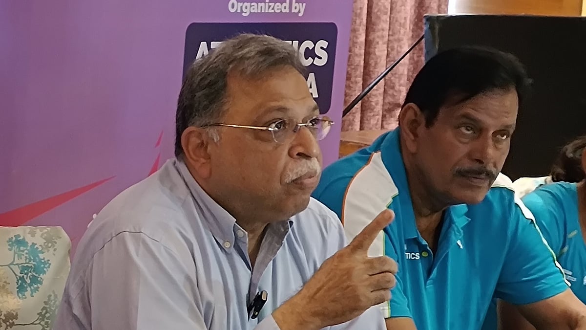 Photo: File : AFI President Adille Sumariwalla (L) during a press conference.