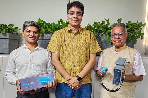 Nadi Tarangini pulse diagnostic tool