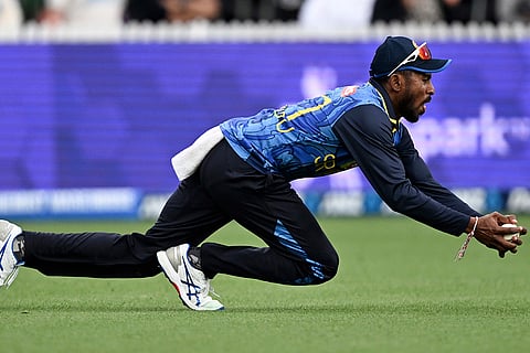 NZ vs SL 2nd ODI: Sri Lanka'a Kamindu Mendis takes a catch to dismiss Nathan Smith