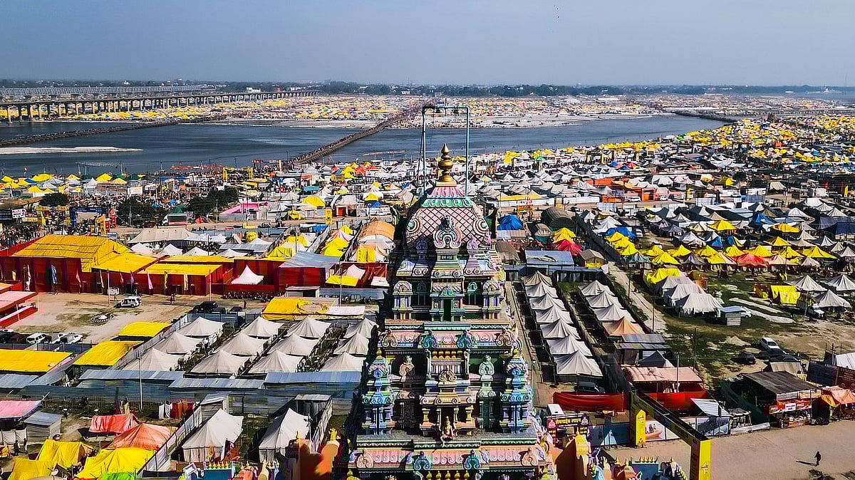 Preparations underway for the devotees ahead of Maha Kumbh Mela in Prayagraj  - X/@IndiaInfraTech