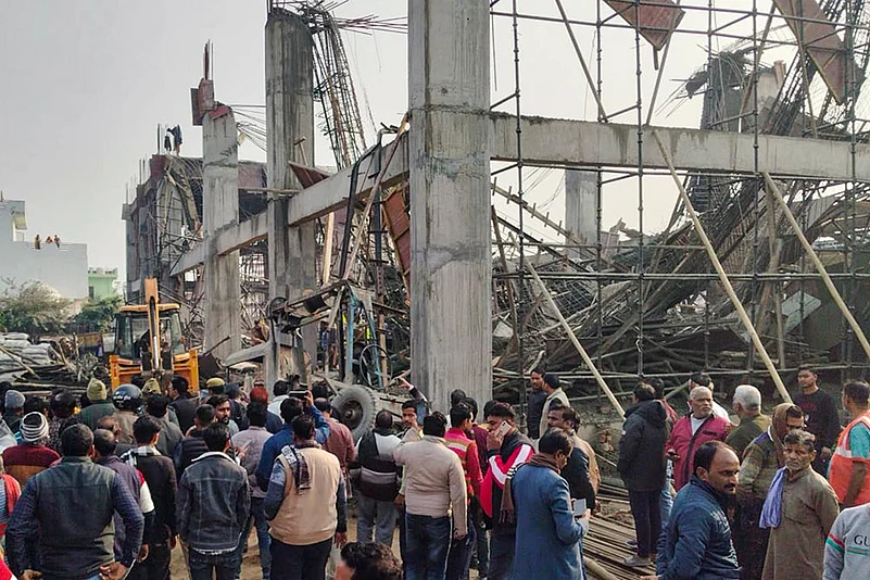 Under-construction building collapses at Kannauj station