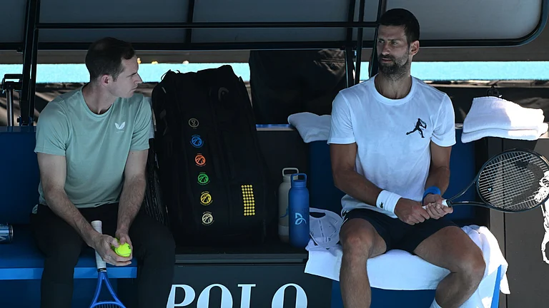 Andy Murray hopes to help Novak Djokovic win more major titles - null