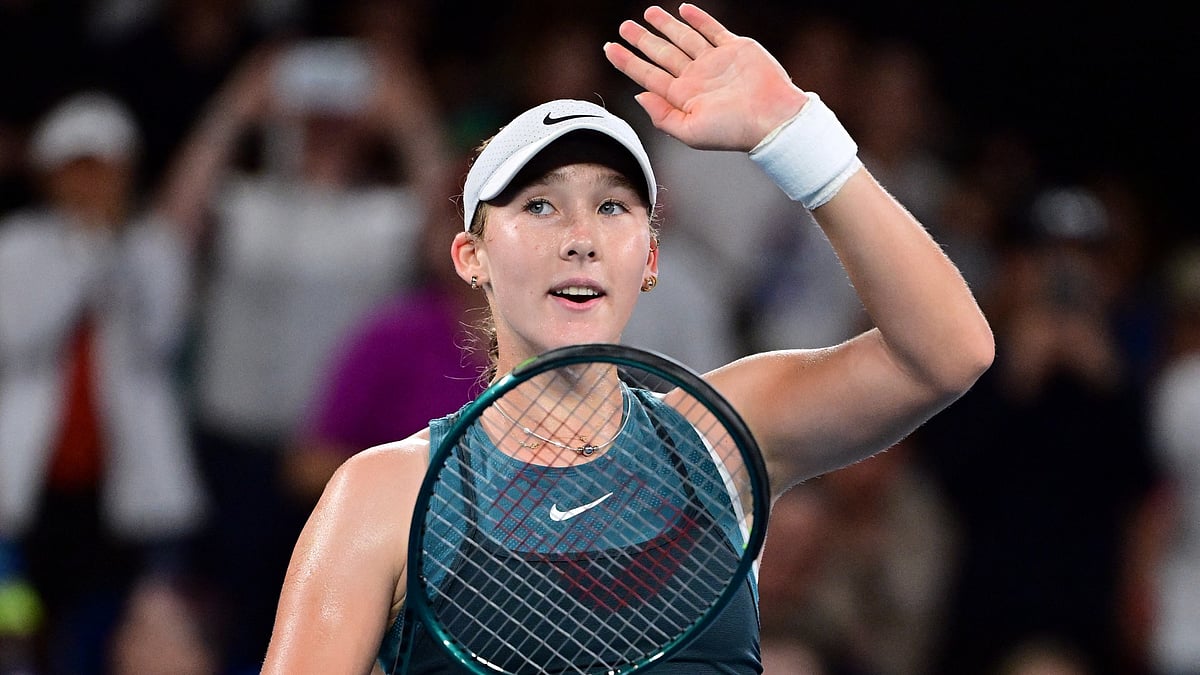 Mirra Andreeva celebrates her win