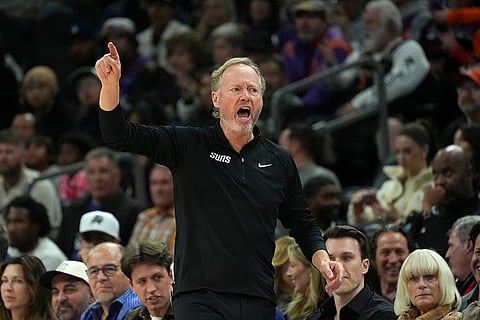 NBA 2024-25: Suns head coach Mike Budenholzer shouts at officials