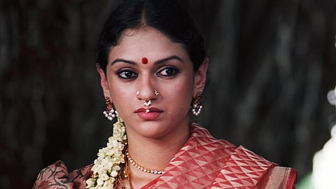 Aditi Rao Hydari in Sringaram