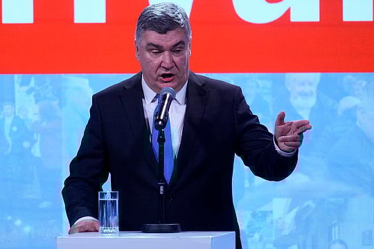Croatia: Zoran Milanovic Re-Elected As President, Defeats Ruling Conservative Candidate In Runoff