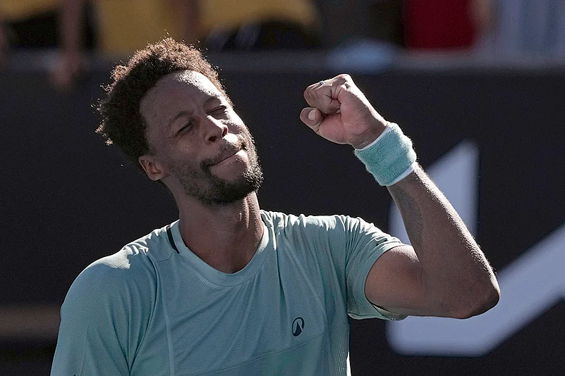 Australian Open tennis Championship photo-Gael Monfils vs Giovanni Mpetshi Perricard- 1