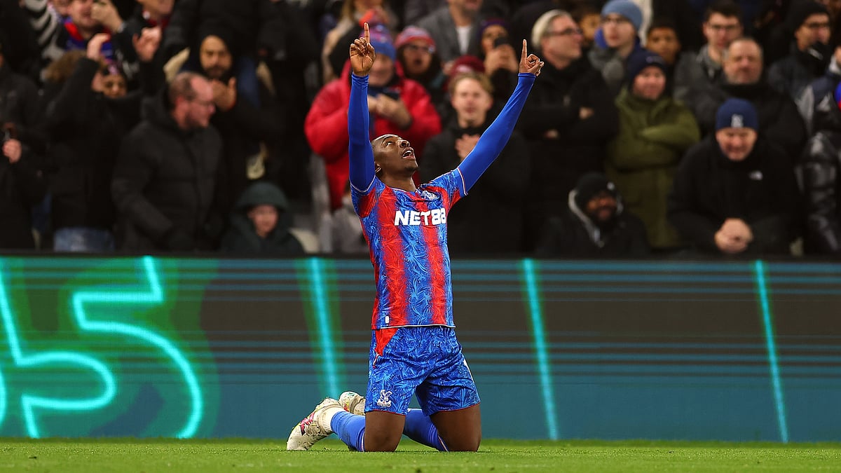 Eberechi Eze celebrates scoring for Crystal Palace