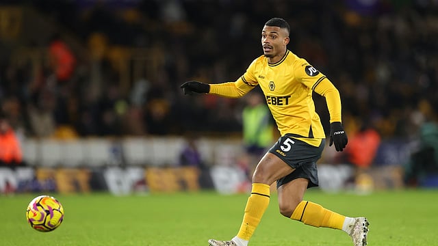 Wolves Transfer News: Vitor Pereira Confirms Midfielder Mario Lemina Wants To Leave Club