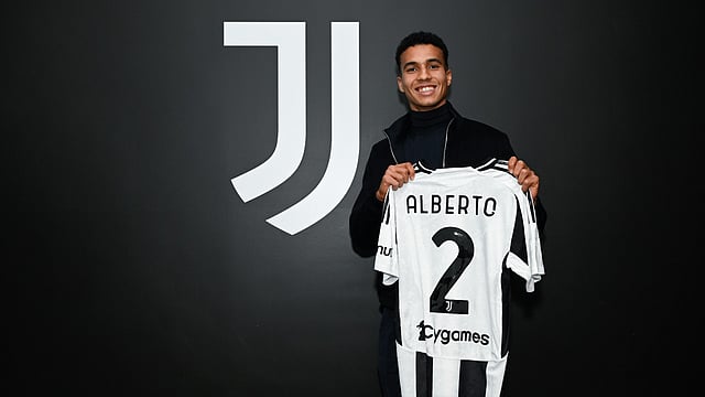 Serie A: Juventus Bolster Defence With Alberto Costa Signing