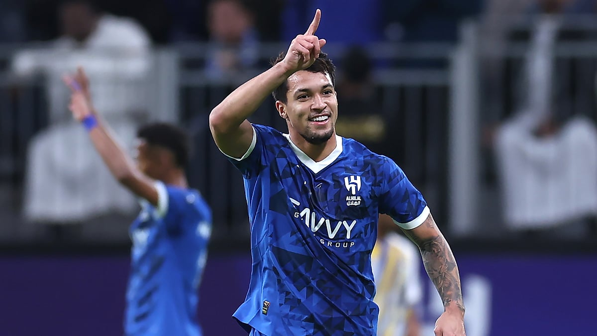 Marcos Leonardo scored a hat-trick in Al-Hilal's record-equalling win