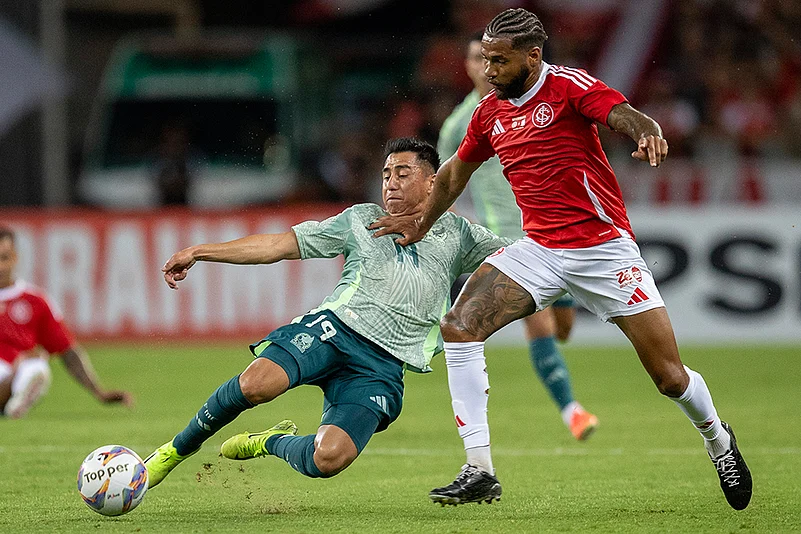Internacional Vs Mexico, Friendly Soccer: Internacional Vs Mexico