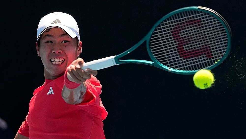 | Photo: AP/Manish Swarup : Australian Open 2025: Learner Tien 