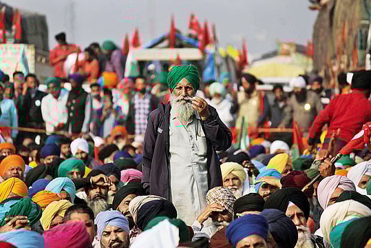 Farmers' Protest: Hunger Strike Called Off As Dallewal Accepts Medical Aid; Delhi March Under Reconsideration 