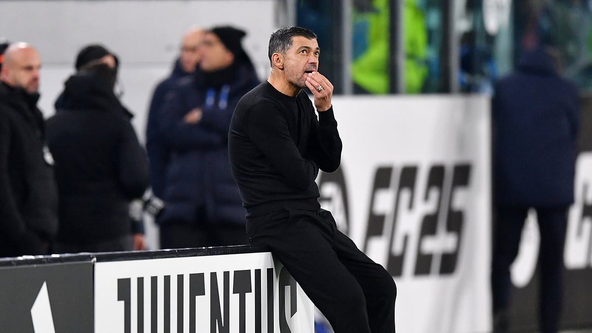 Sergio Conceicao during AC Milan's 2-0 defeat to Juventus