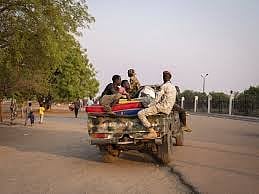 AP : Nationwide curfew in Sudan
