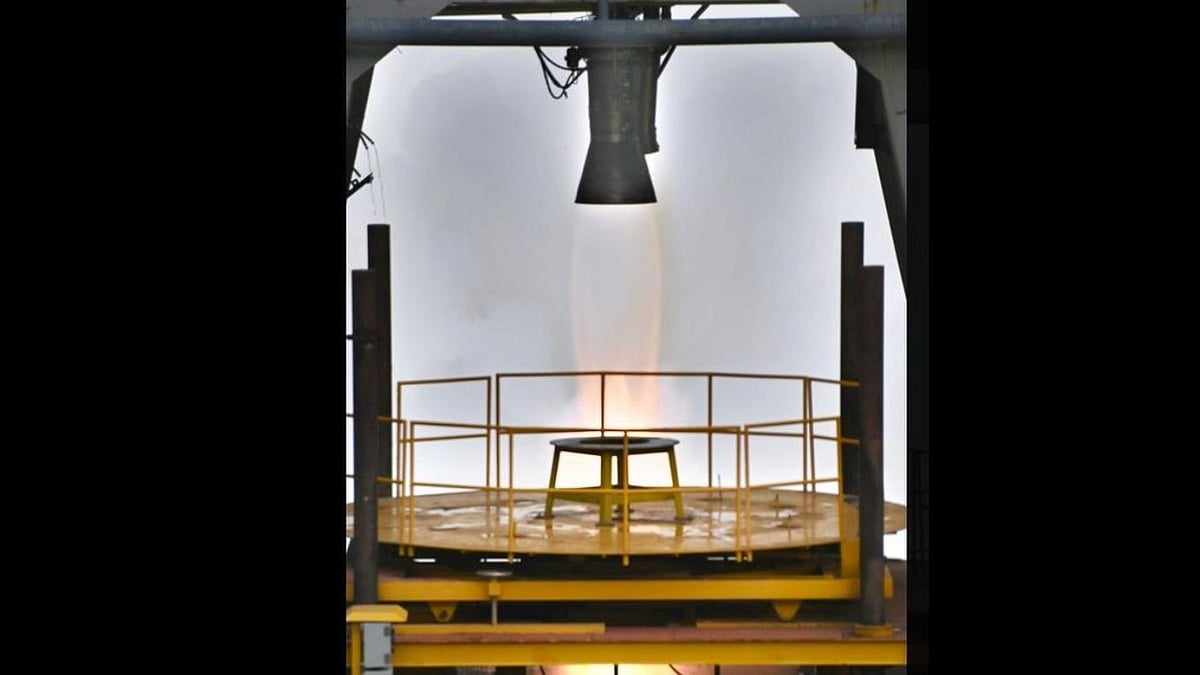 | Photo: X/@isro : Vikas engine successfully underwent the first throttling demonstration hot test. The test demonstrated a targeted 67% thrust level throttling for a duration of 43 s. Throttlable liquid engines in launch vehicles facilitate booster stage recovery.