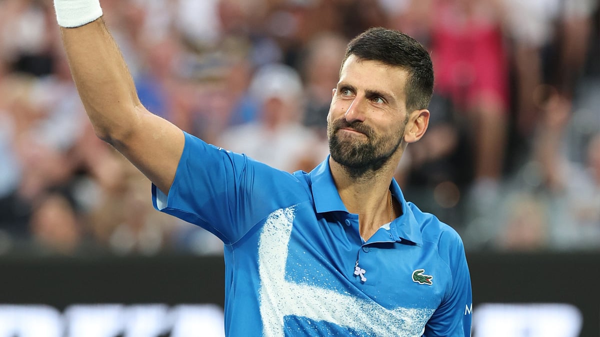 Novak Djokovic will take on Carlos Alcaraz.