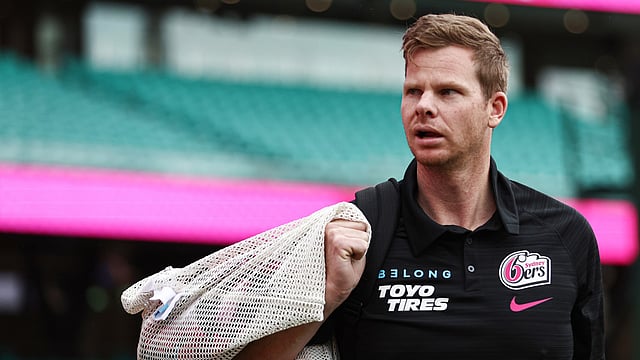 Australia Tour Of Sri Lanka: Steve Smith Doubtful For Test Series With Elbow Injury