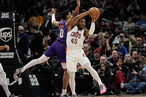 NBA Basketball: Phoenix Suns vs Cleveland Cavaliers