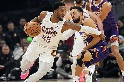 Basketball: Cleveland Cavaliers vs Phoenix Suns