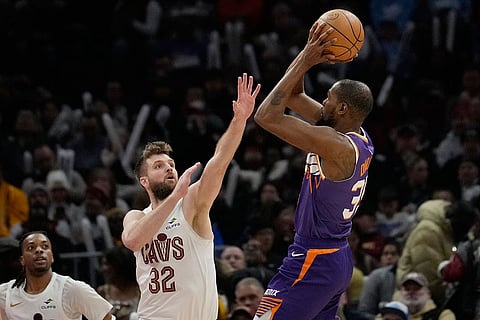 NBA Basketball: Cleveland Cavaliers vs Phoenix Suns