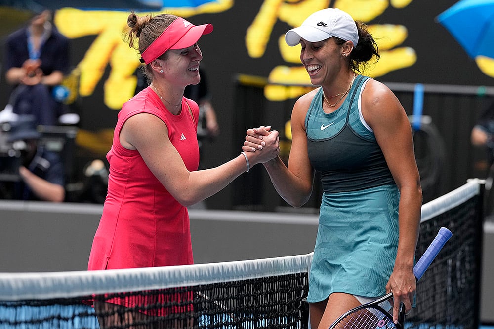 | Photo: AP/Manish Swarup : Australian Open Tennis quarterfinal: Madison Keys is congratulated by Elina Svitolina