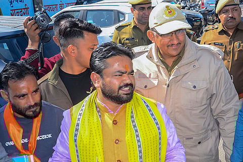 Ajmer Dargah-Shiva temple case